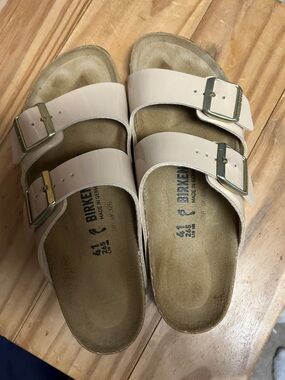 Barely Used Birkenstock Two-Buckle Sandals in Nude Patent